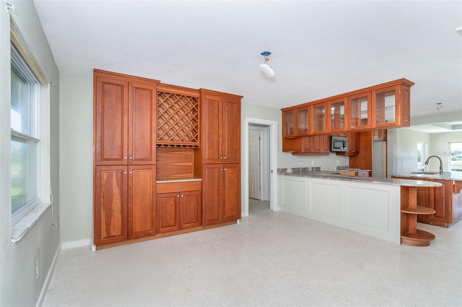 Image 9 of 58 For 150 Crestview Drive