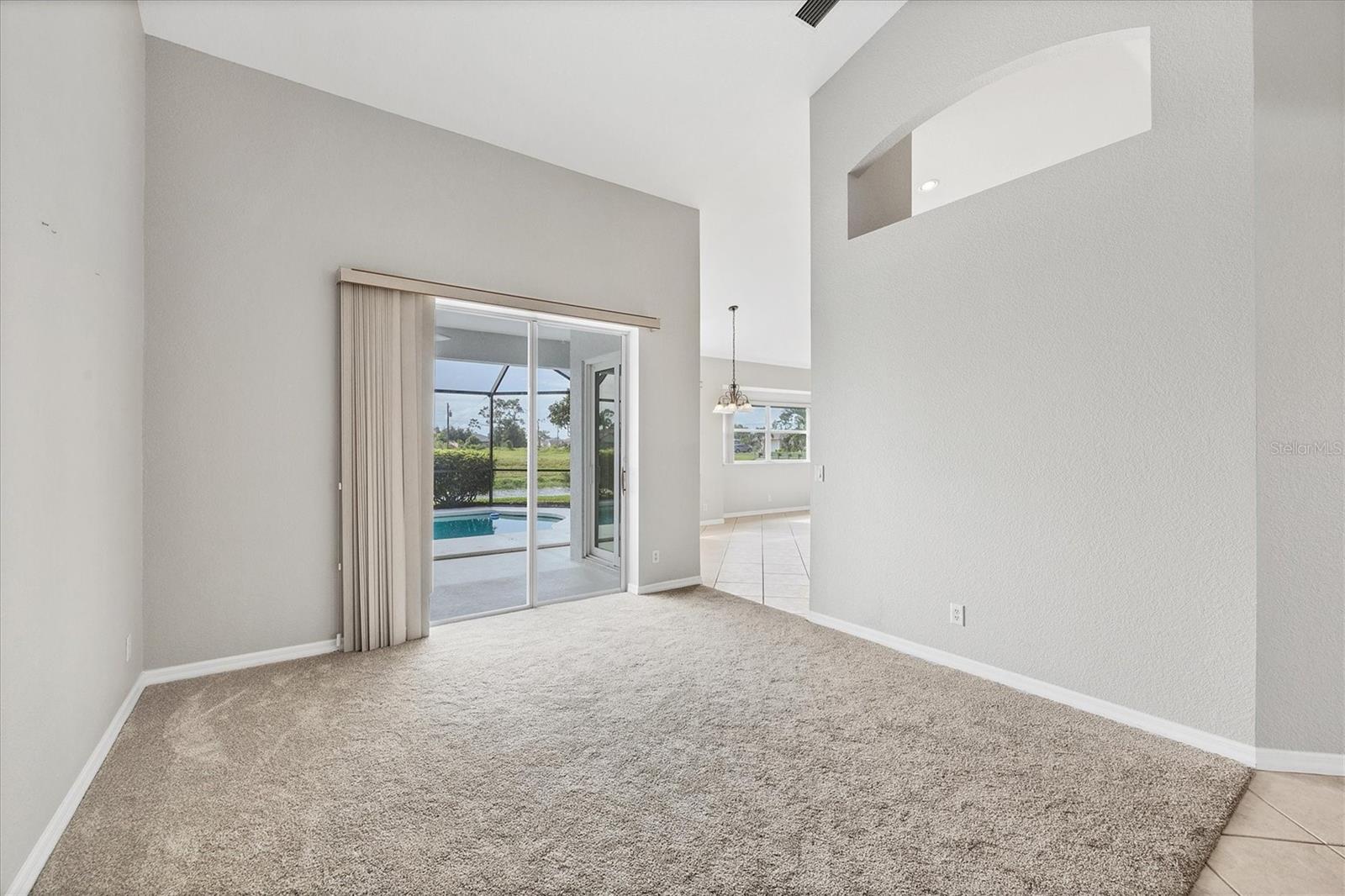 Image 12 of 63 For 39 Medalist Circle