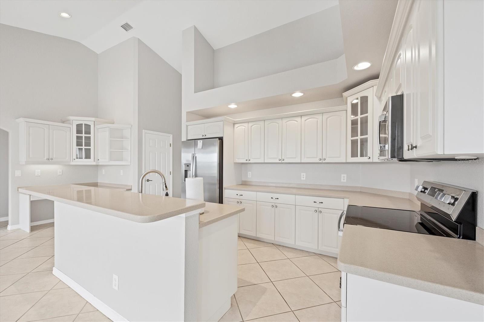 Image 17 of 63 For 39 Medalist Circle