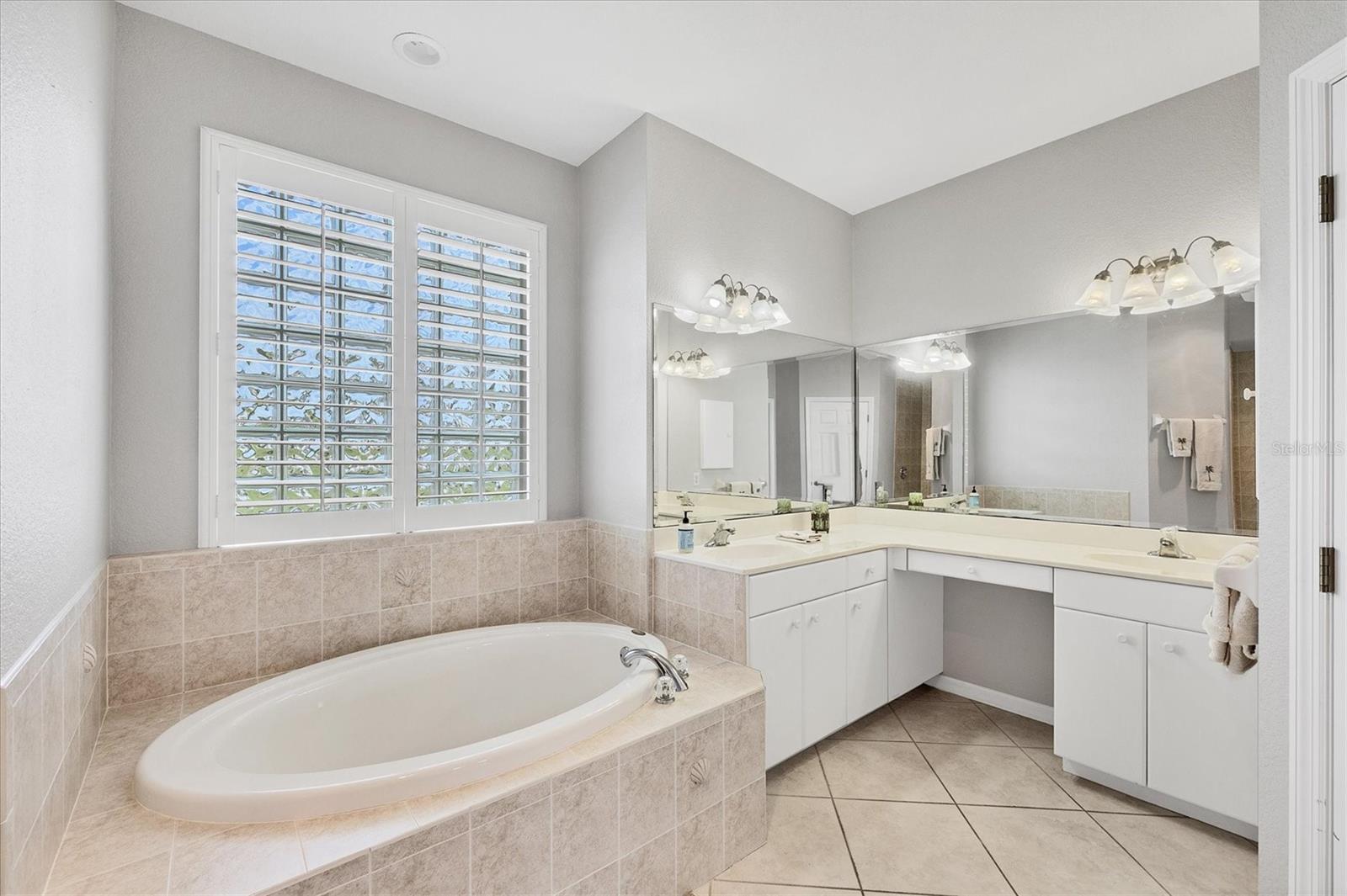 Image 29 of 63 For 39 Medalist Circle