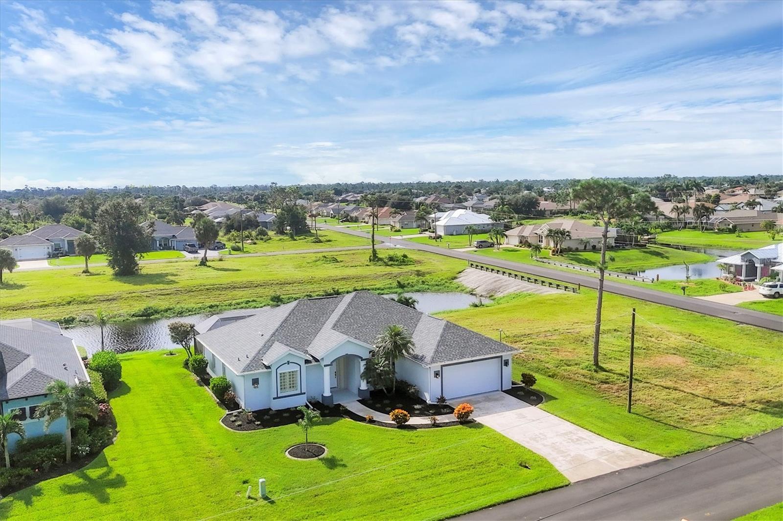 Image 5 of 63 For 39 Medalist Circle