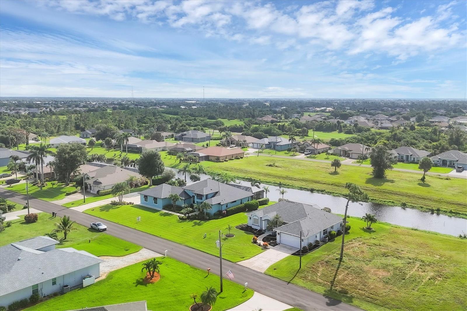 Image 6 of 63 For 39 Medalist Circle