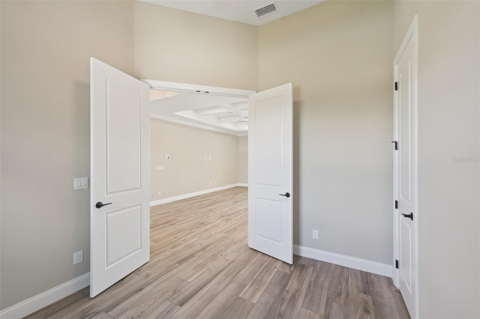 Image 15 of 64 For 10812 Mcalester Circle