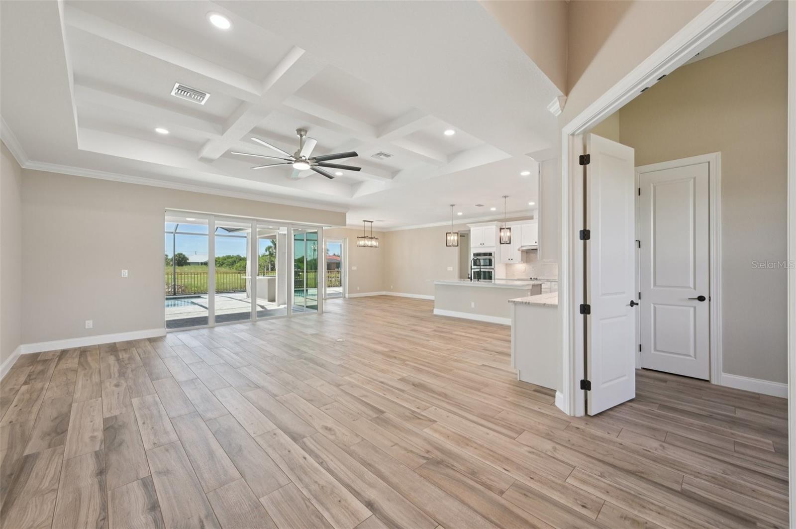 Image 5 of 64 For 10812 Mcalester Circle