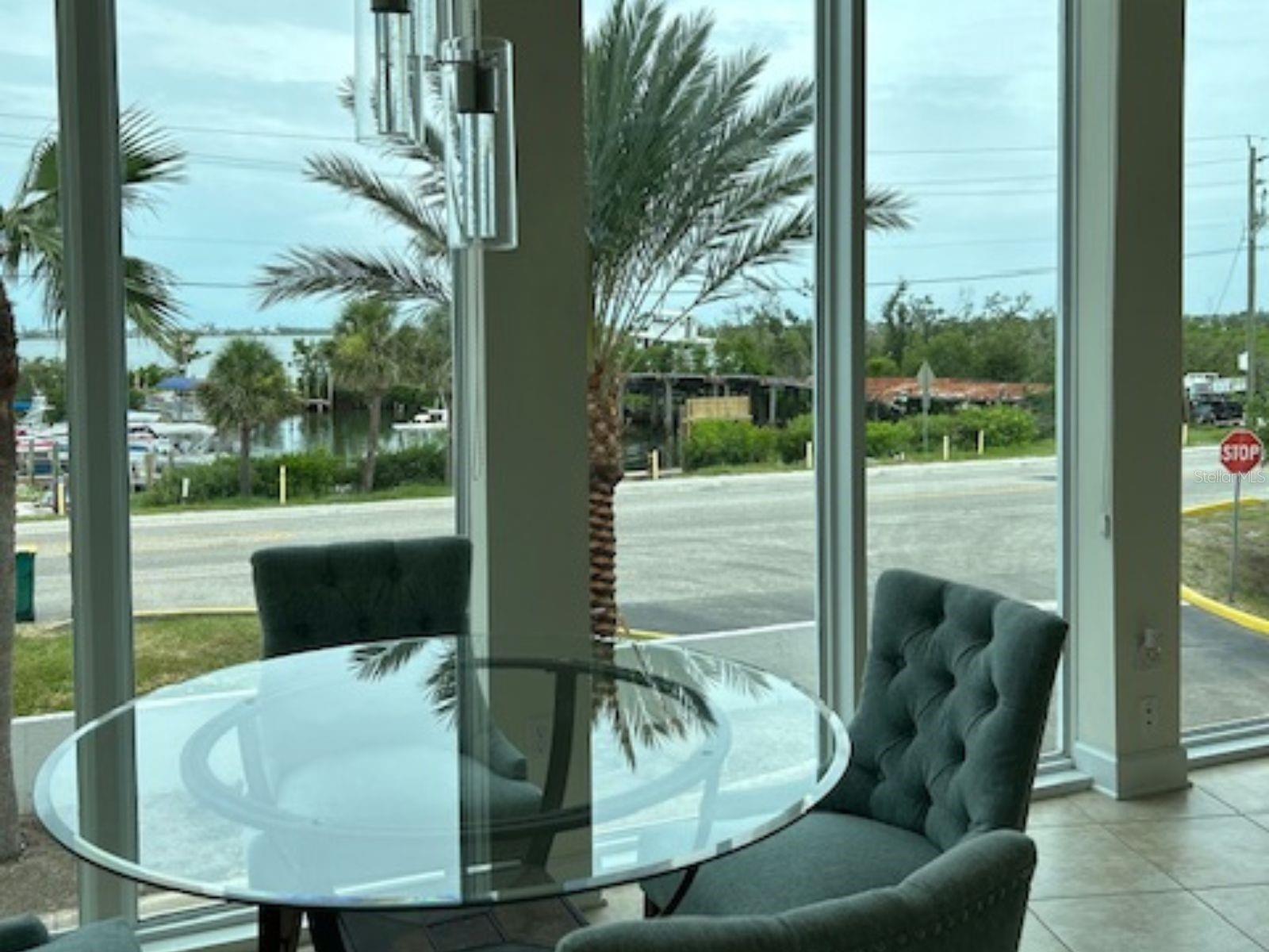 Image 7 of 20 For 1375 Beach Road 112