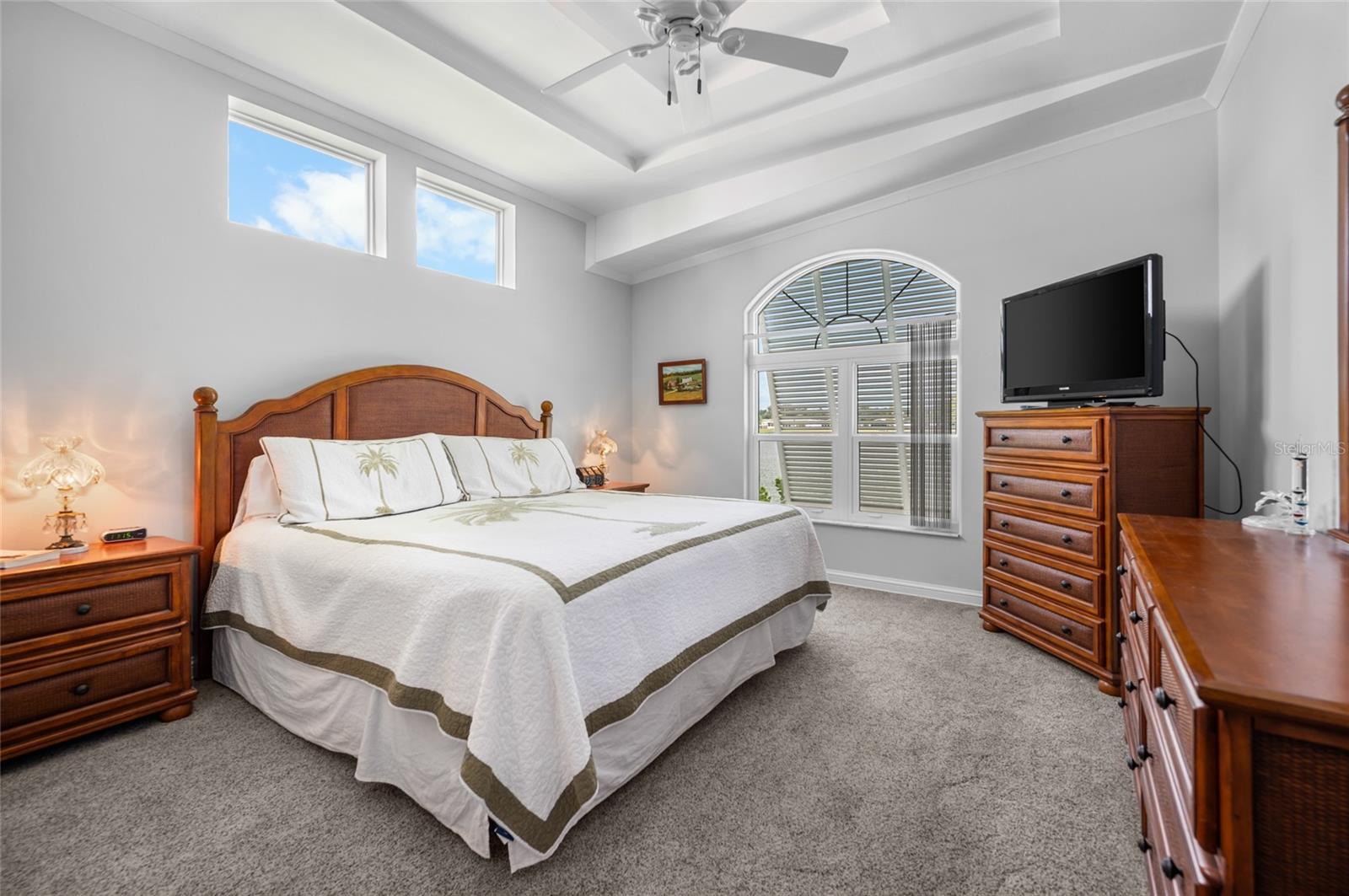 Image 17 of 47 For 6097 Shearwater Drive