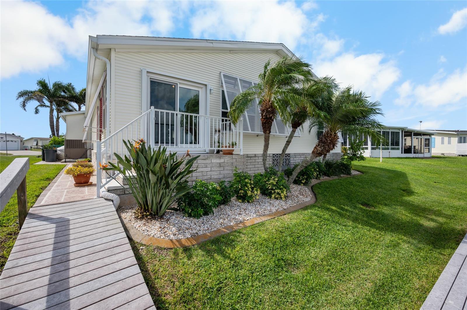 Image 29 of 47 For 6097 Shearwater Drive