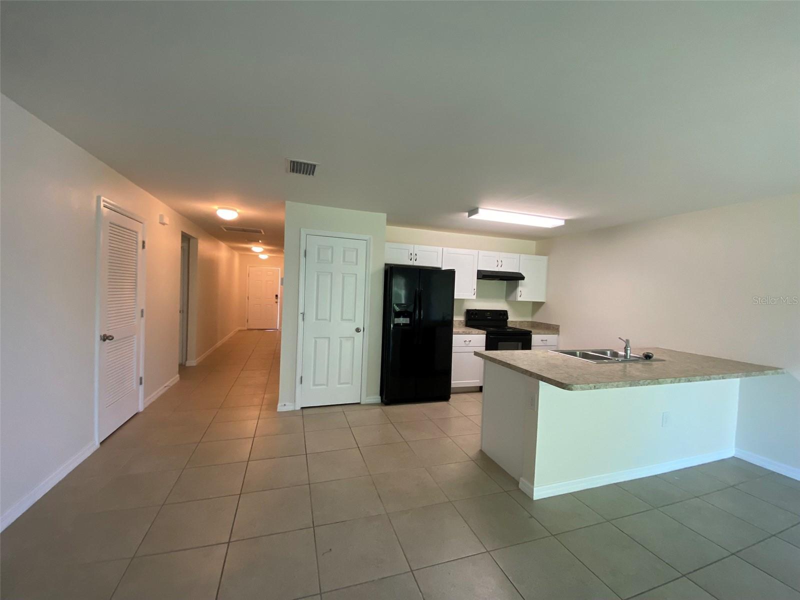 Image 2 of 19 For 5521 Gillot Boulevard