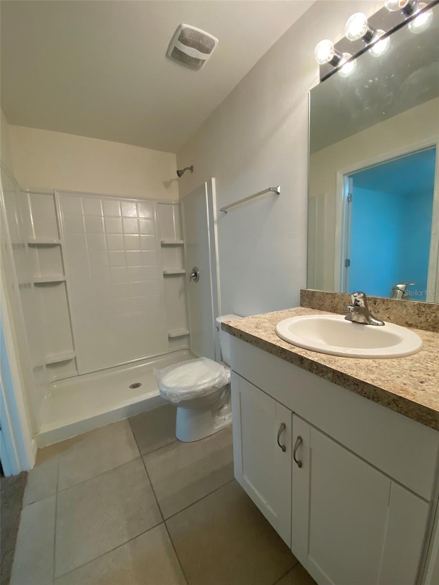Image 8 of 19 For 5521 Gillot Boulevard
