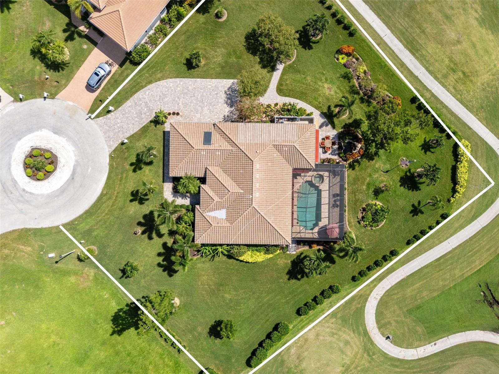 Image 4 of 94 For 10 Coral Creek Place