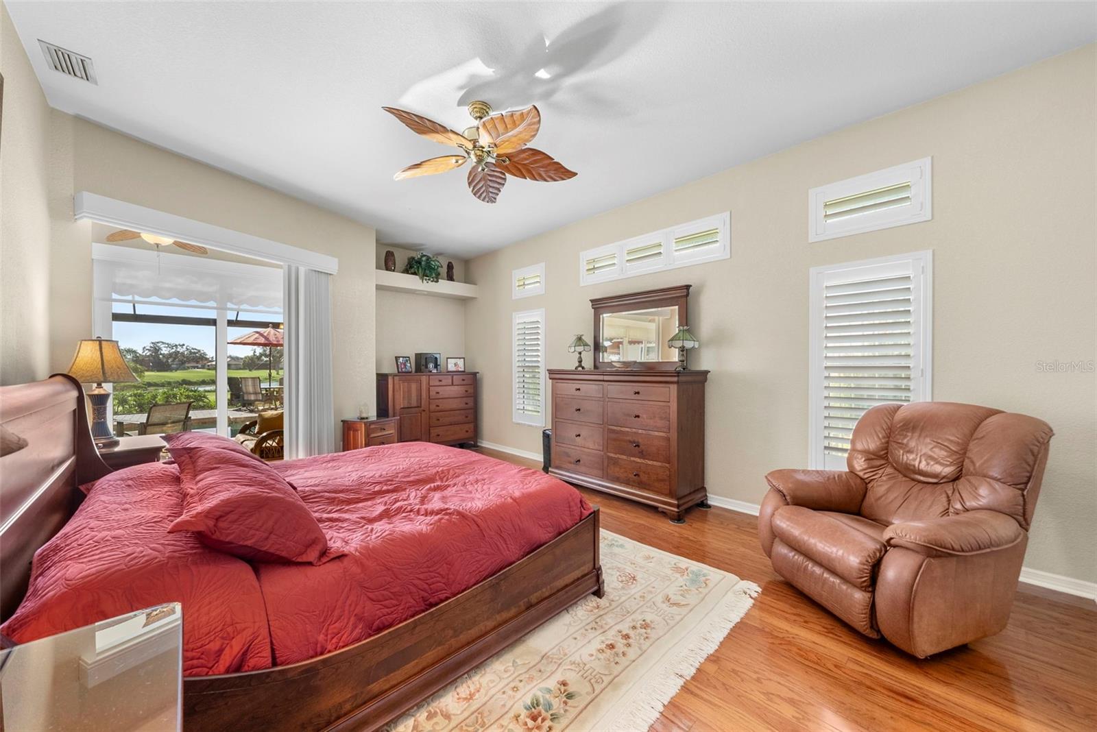 Image 74 of 94 For 10 Coral Creek Place