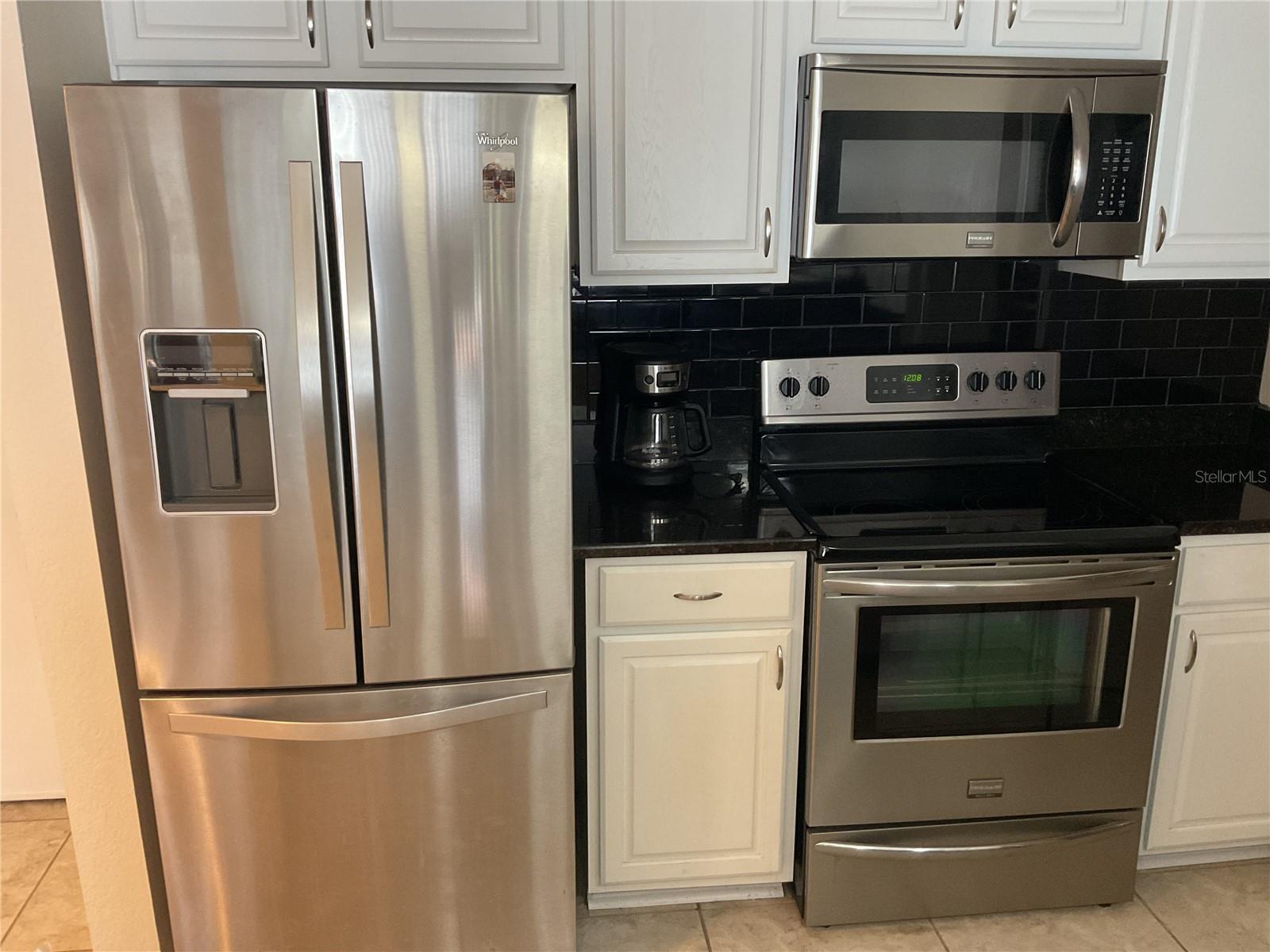 Image 17 of 43 For 25188 Marion Avenue D207