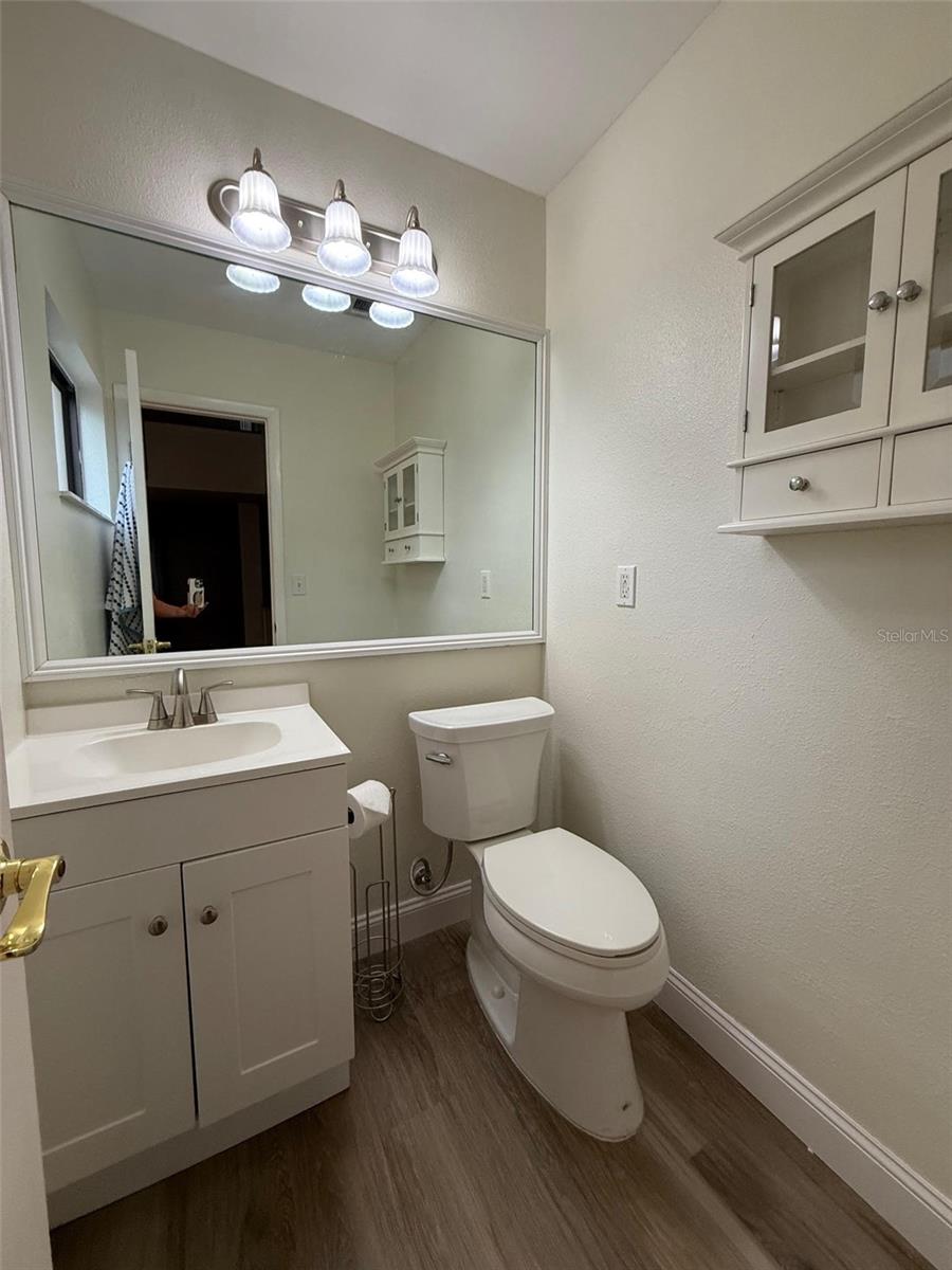 Image 10 of 18 For 5912 Beaumont Loop
