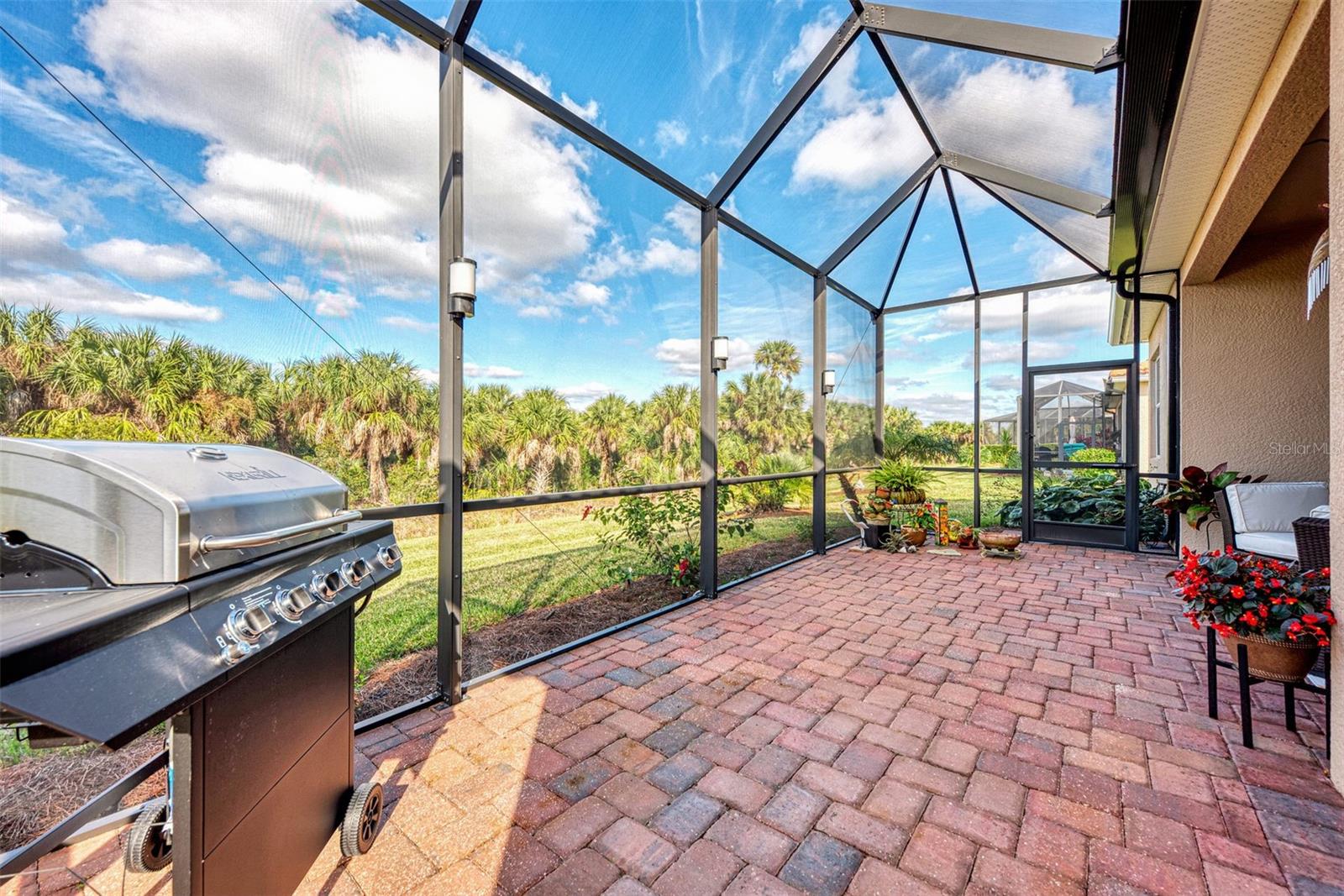 Listing photo id 37 for 13033 N Marsh Drive