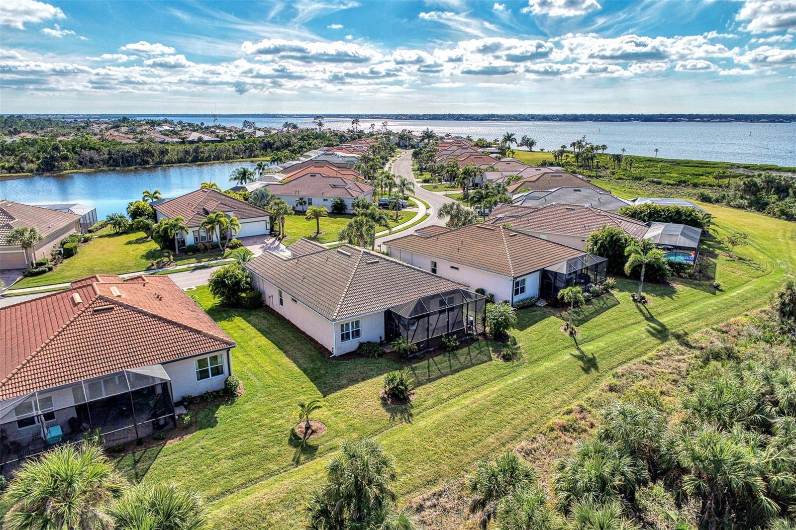 Listing photo id 41 for 13033 N Marsh Drive