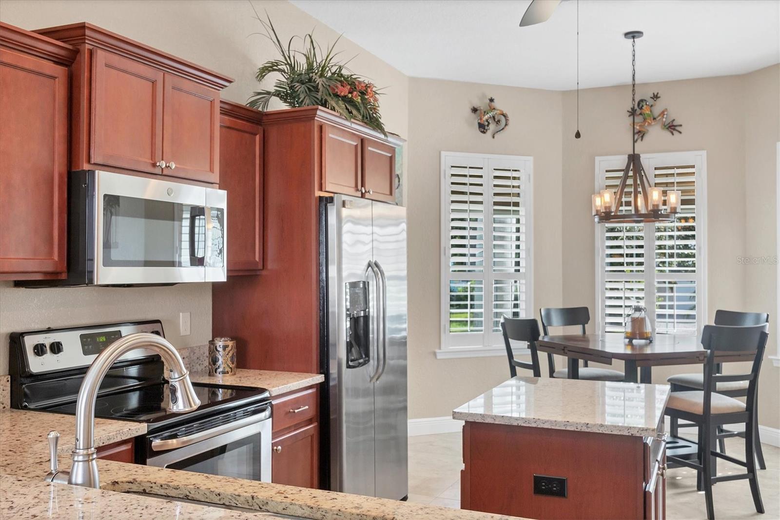 Image 16 of 51 For 10446 Coquina Court