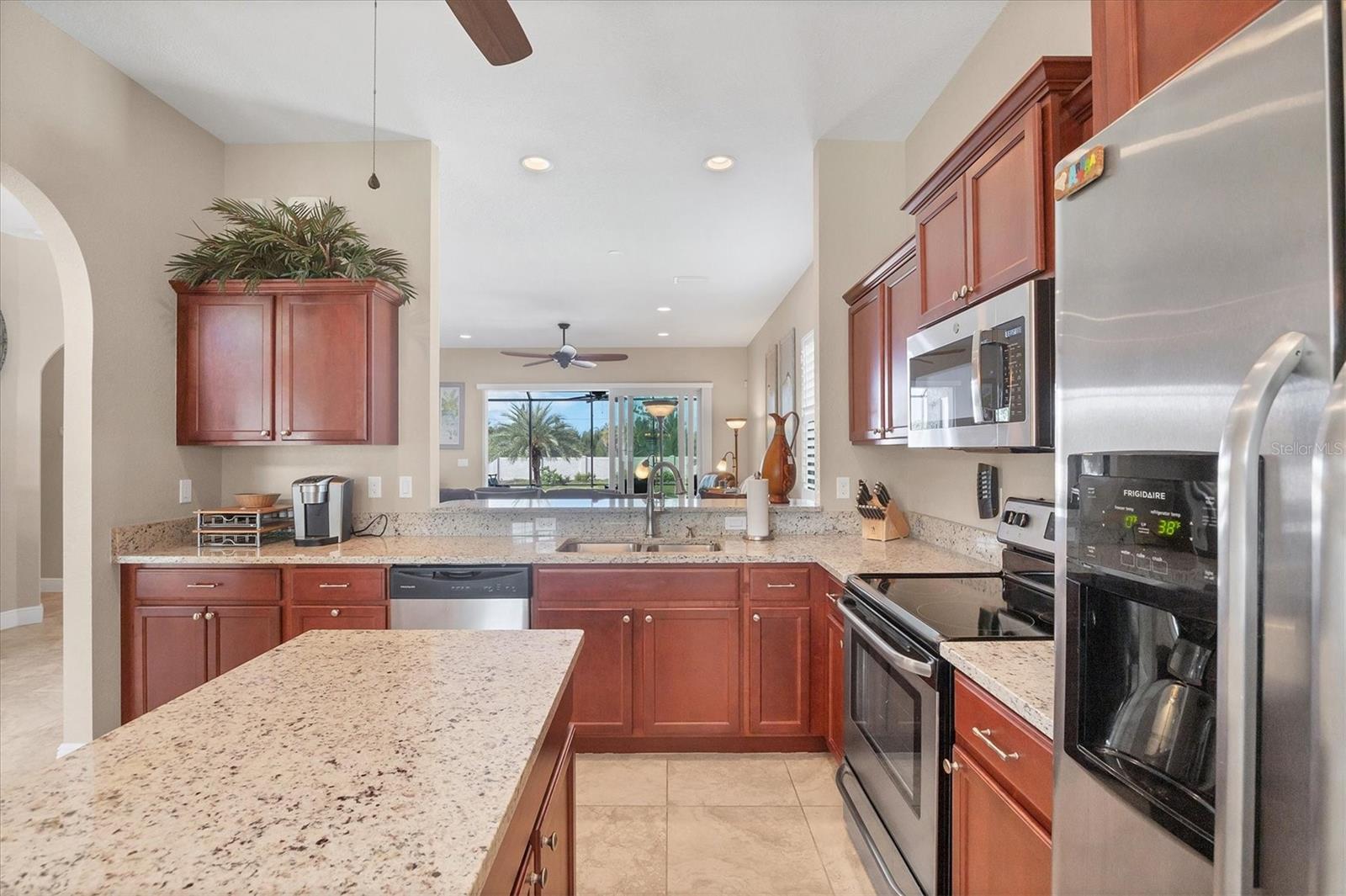 Image 19 of 51 For 10446 Coquina Court