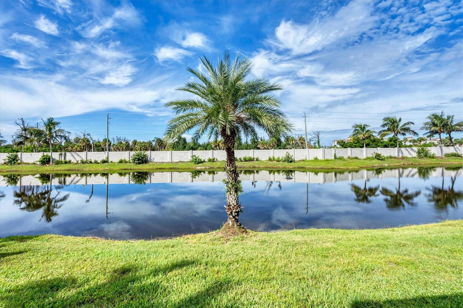 Image 39 of 51 For 10446 Coquina Court