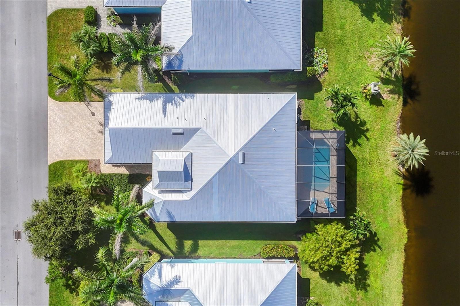 Image 40 of 51 For 10446 Coquina Court