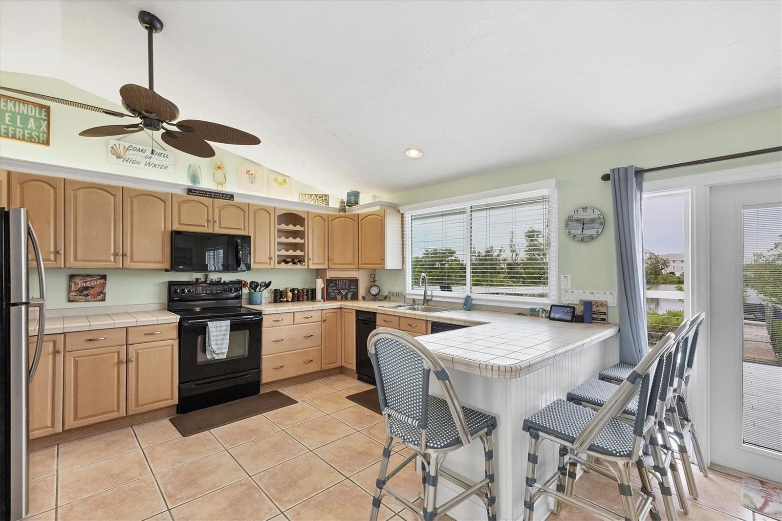 Image 12 of 43 For 261 Bocilla Drive