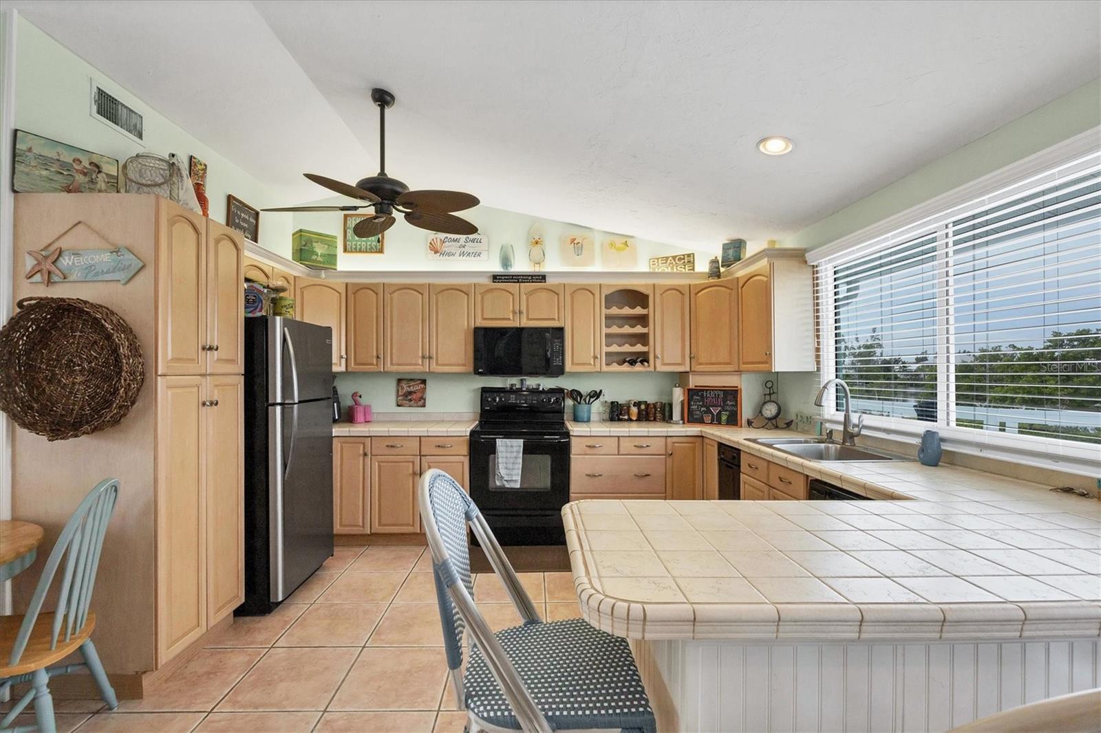 Image 13 of 43 For 261 Bocilla Drive