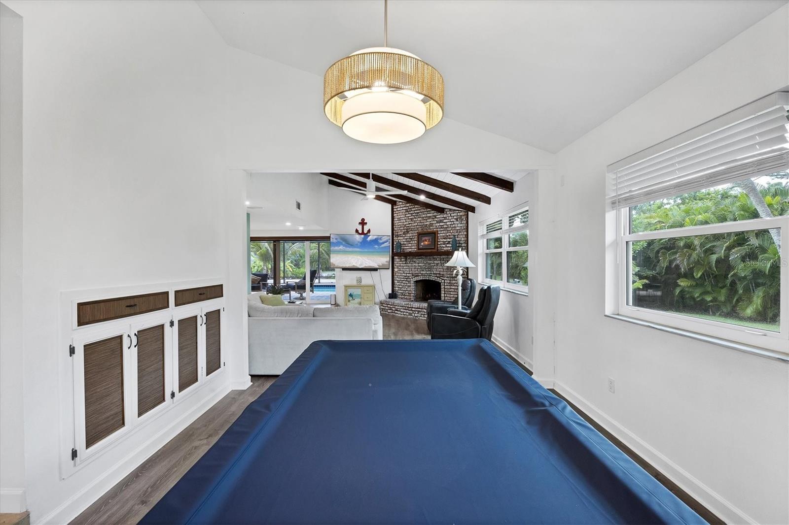 Image 32 of 78 For 1070 Bayshore Drive