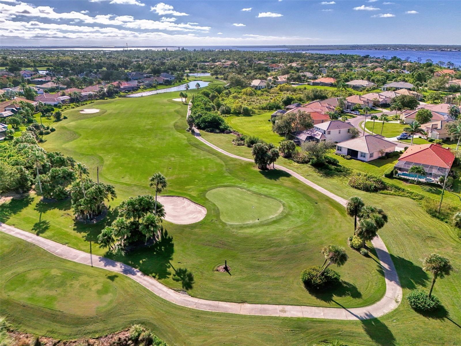 Image 44 of 69 For 13384 Golf Pointe Drive