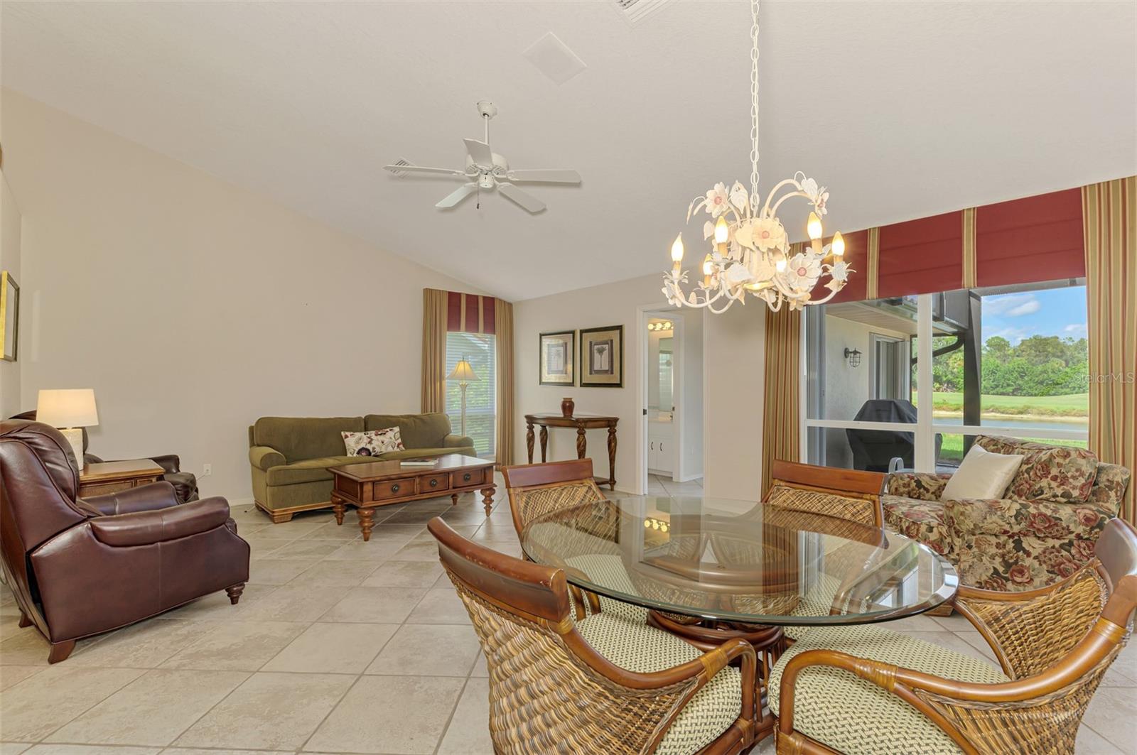 Image 17 of 94 For 14502 Bridgeview Lane