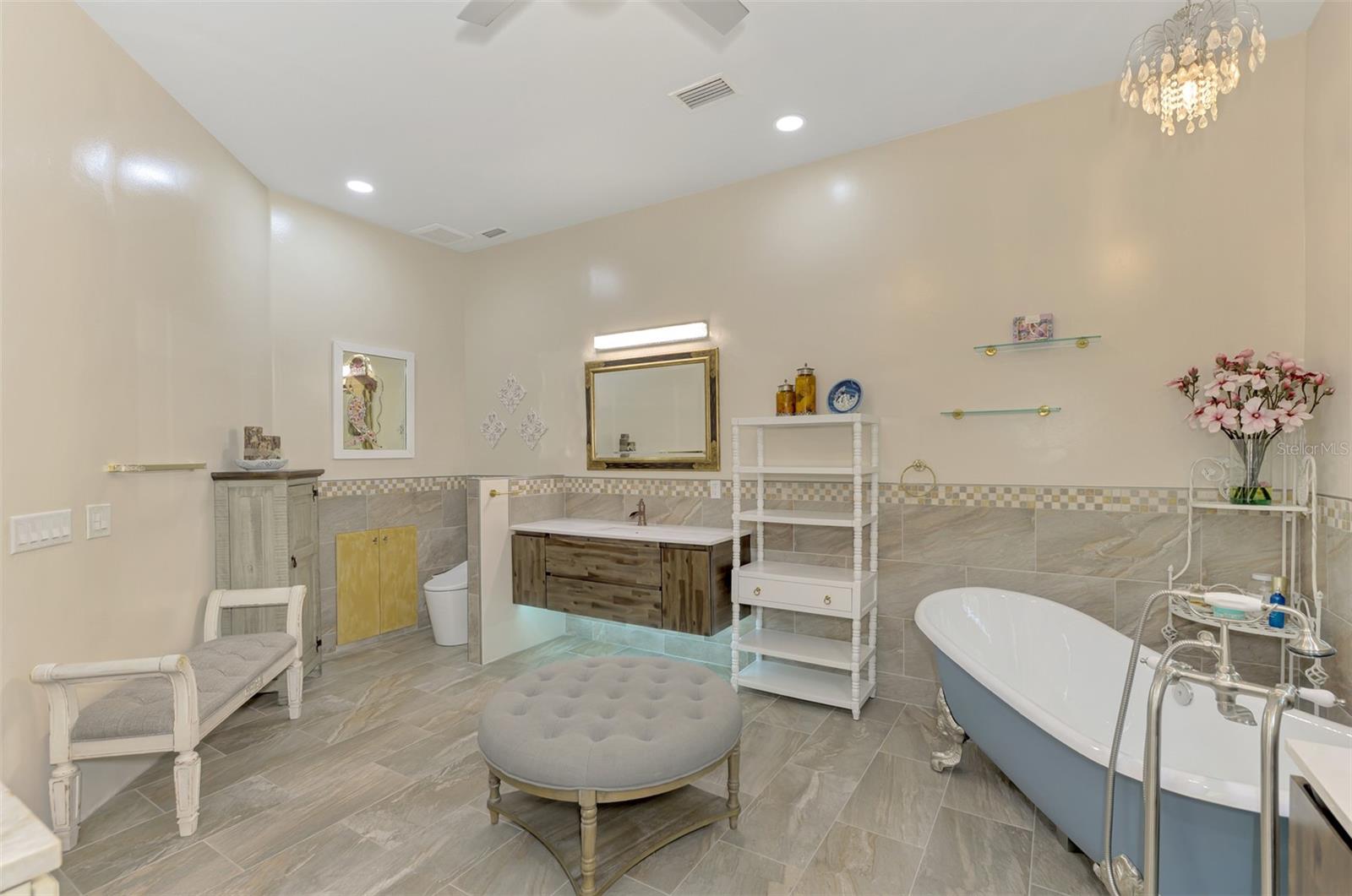 Image 36 of 100 For 3060 Rivershore Lane