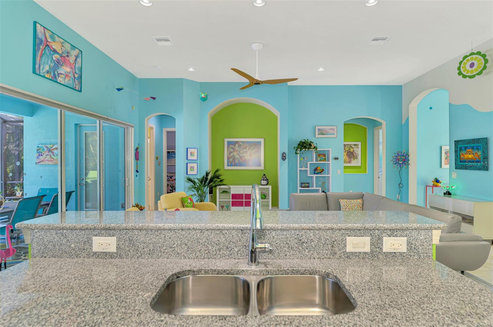 Image 19 of 87 For 2864 Mill Creek Road