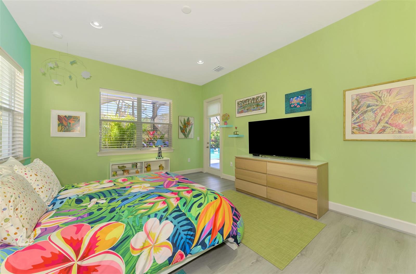 Image 25 of 87 For 2864 Mill Creek Road