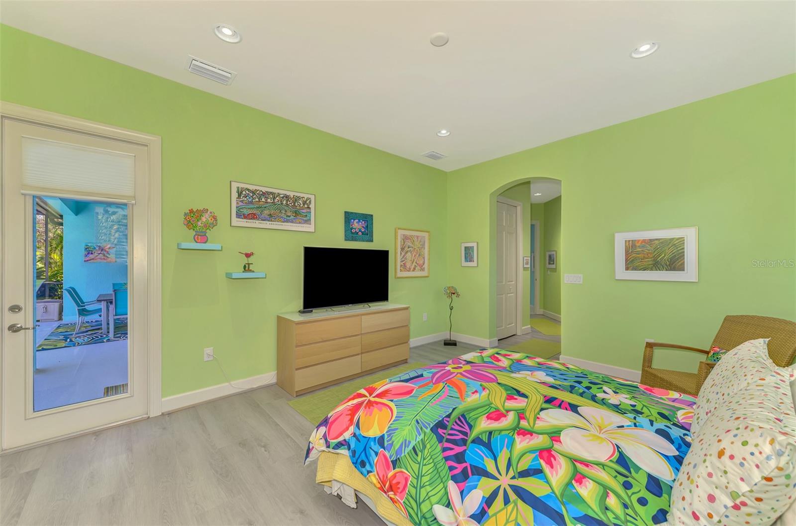 Image 27 of 87 For 2864 Mill Creek Road