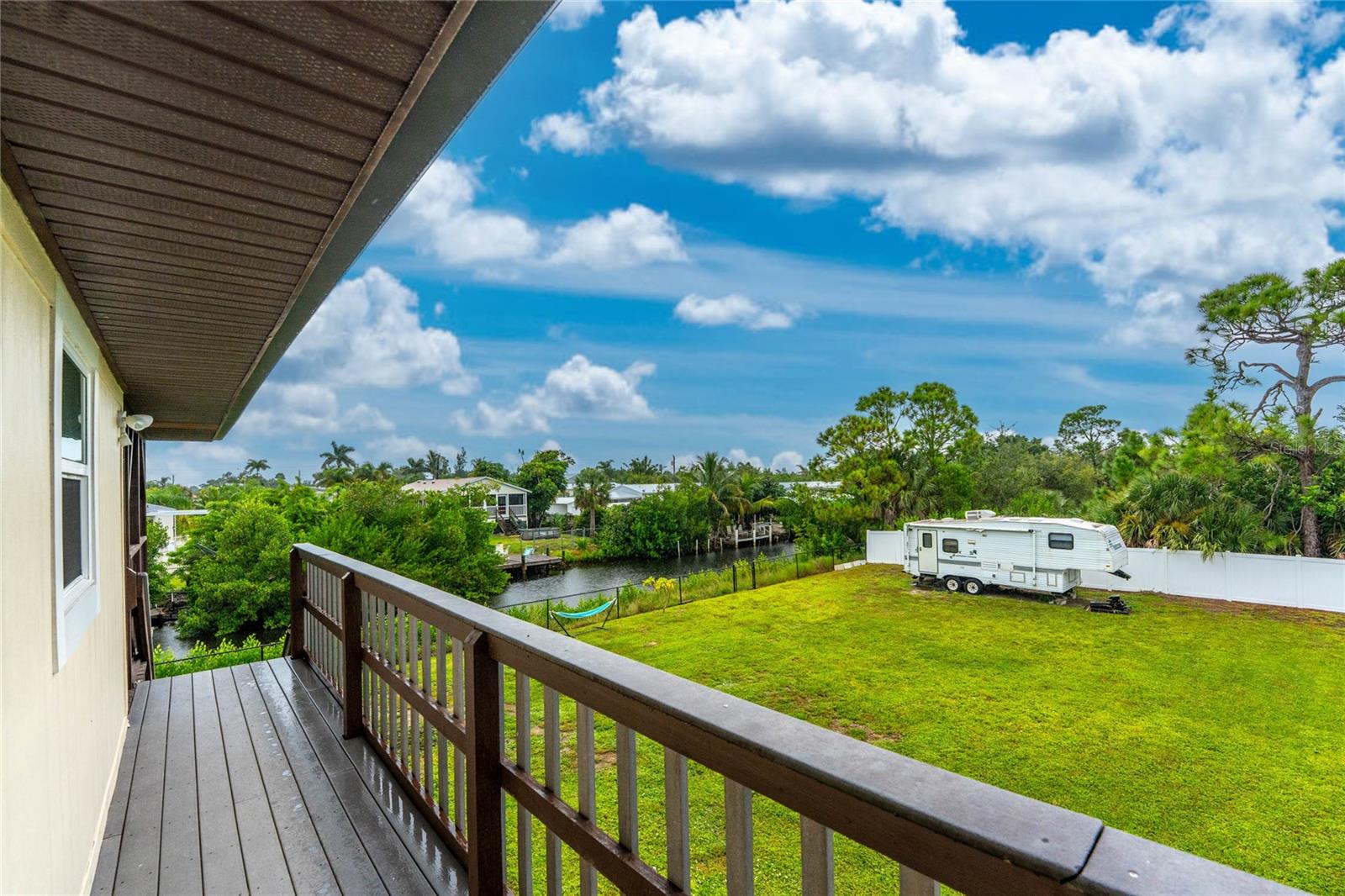 Image 36 of 56 For 3129 Banyan Way