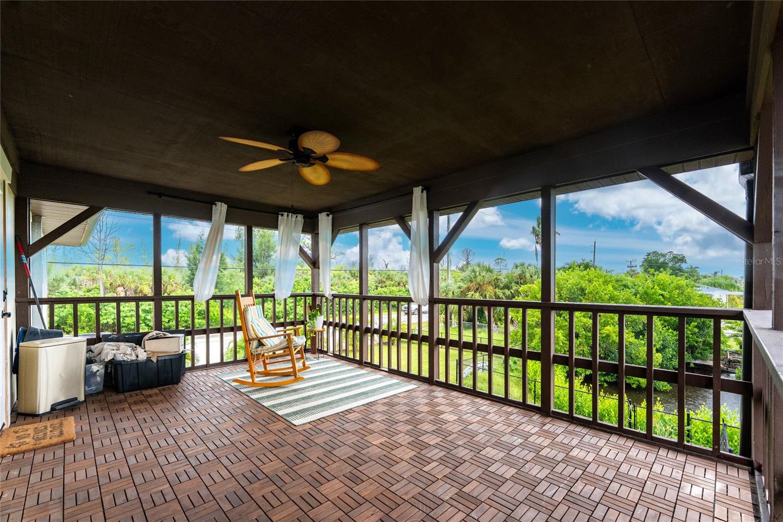 Image 48 of 56 For 3129 Banyan Way