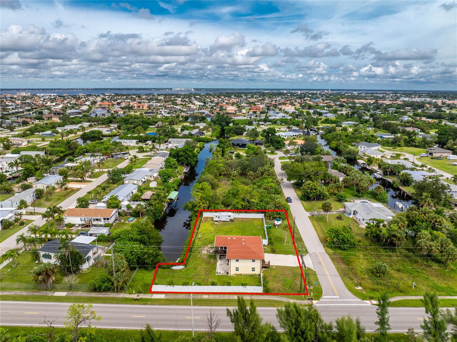 Image 55 of 56 For 3129 Banyan Way