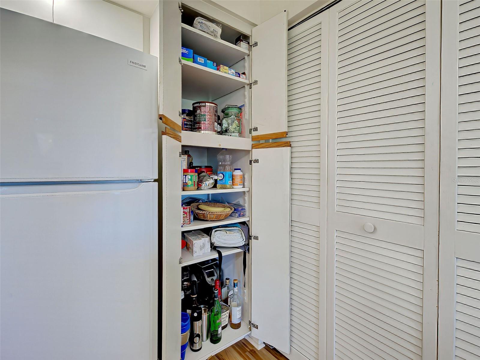 Image 23 of 74 For 220 Southampton Drive  325