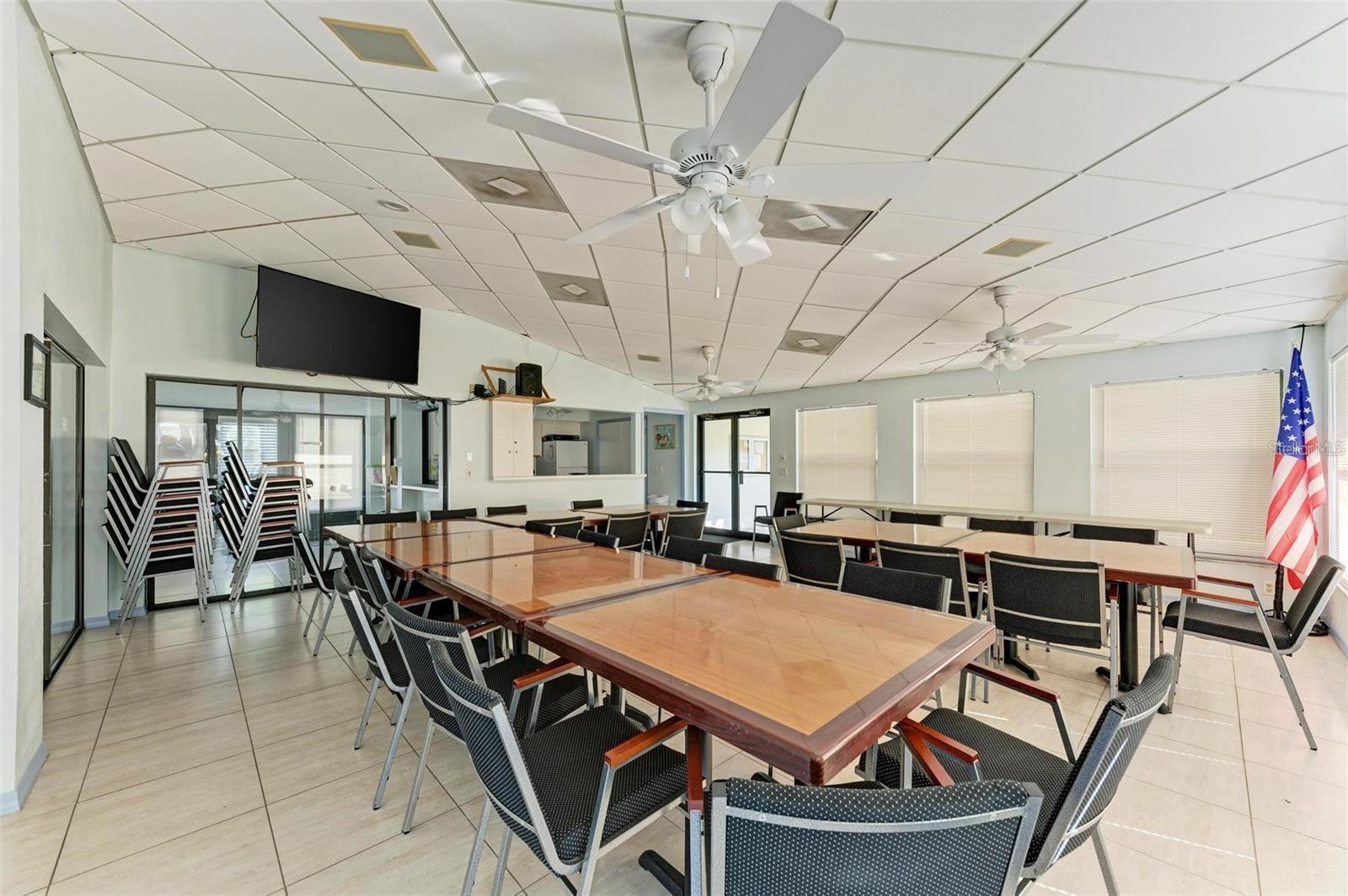 Image 53 of 74 For 220 Southampton Drive  325