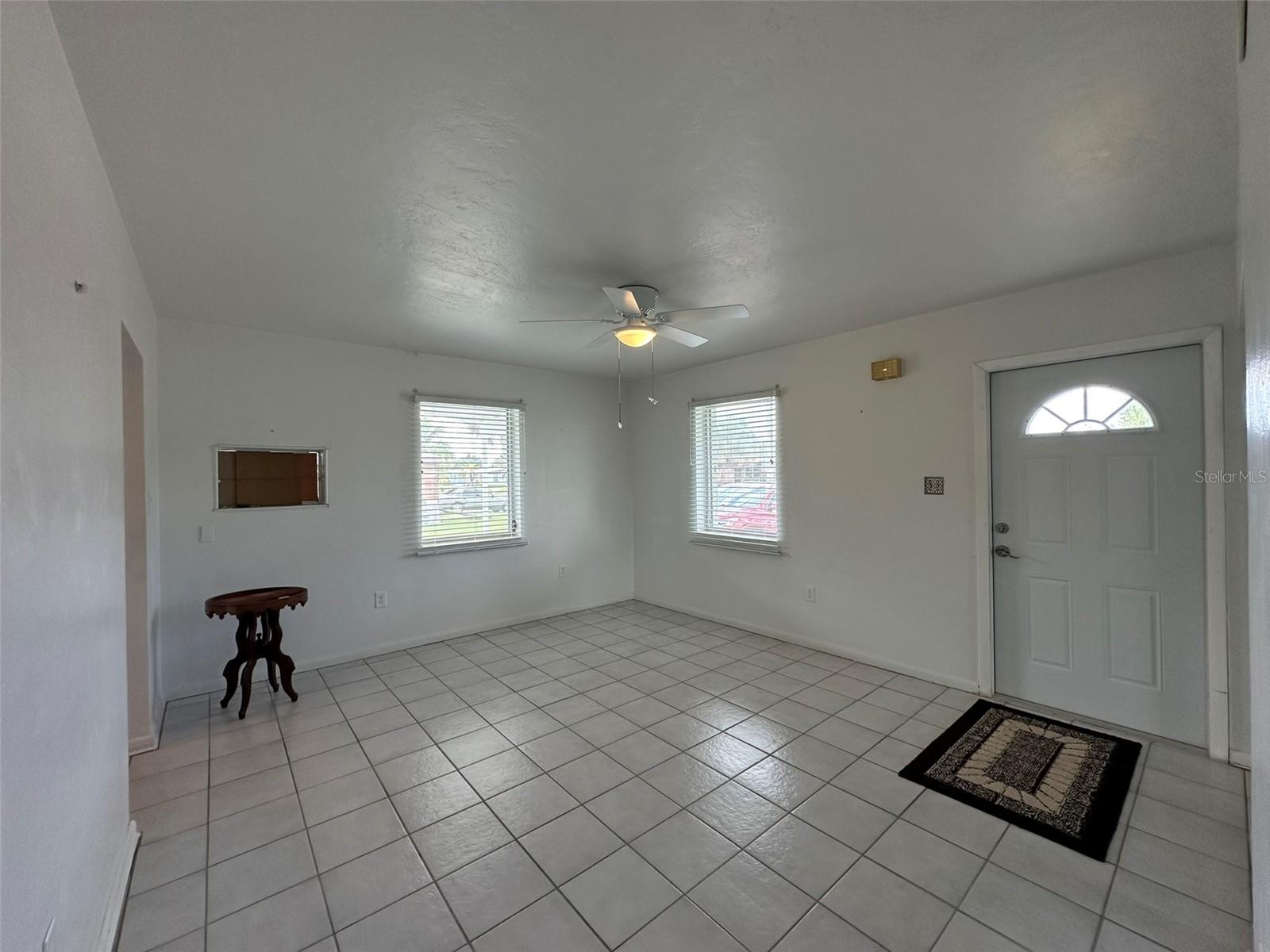 Image 5 of 32 For 8265 Shumock Avenue