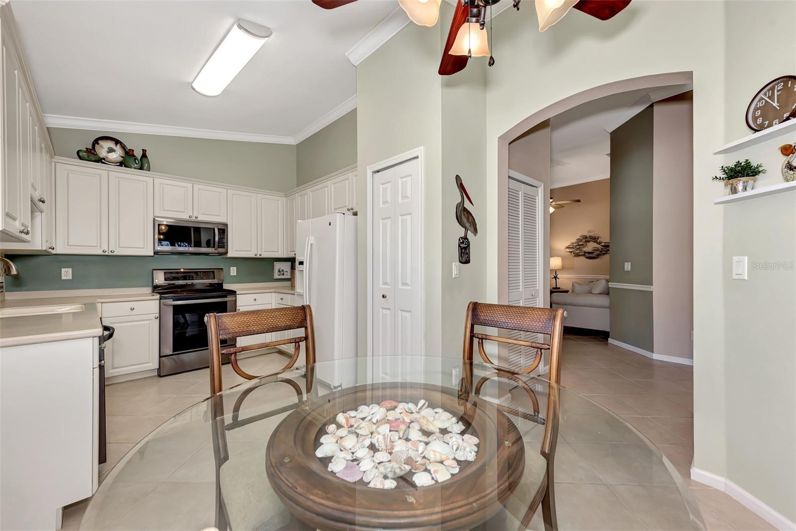 Image 15 of 54 For 3363 Grand Vista Court 203