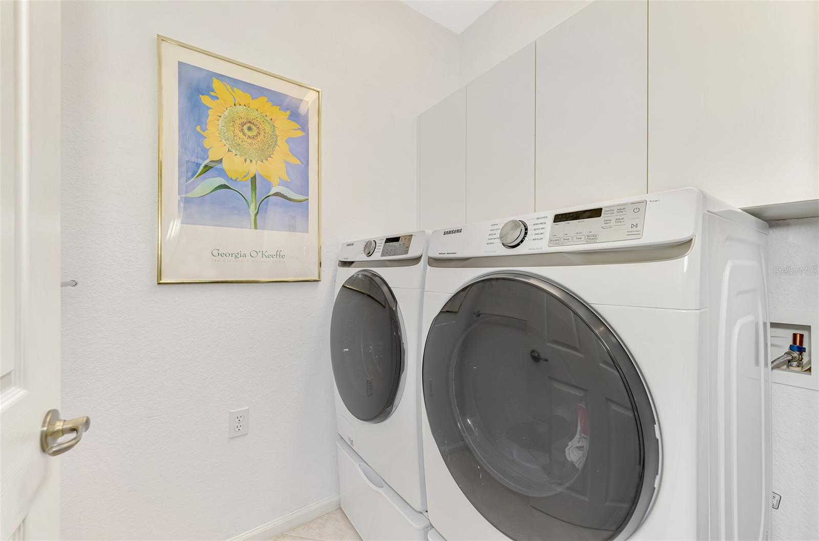 Image 41 of 75 For 4628 Club Drive H201