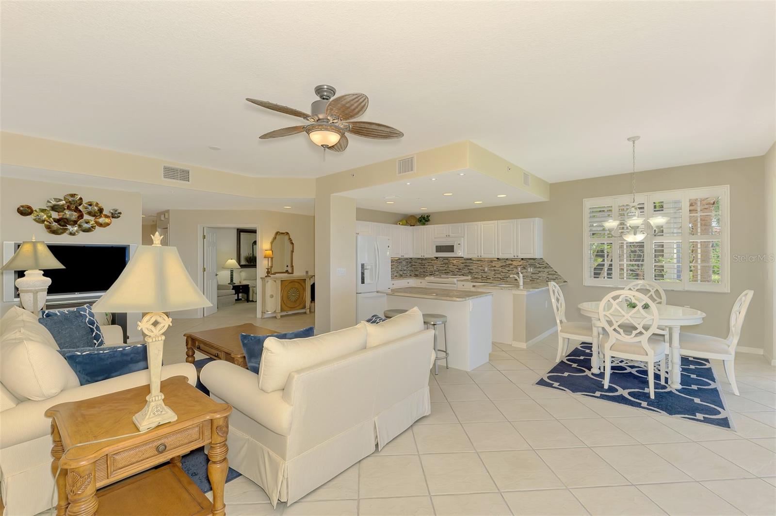 Image 10 of 82 For 4692 Club Drive 101