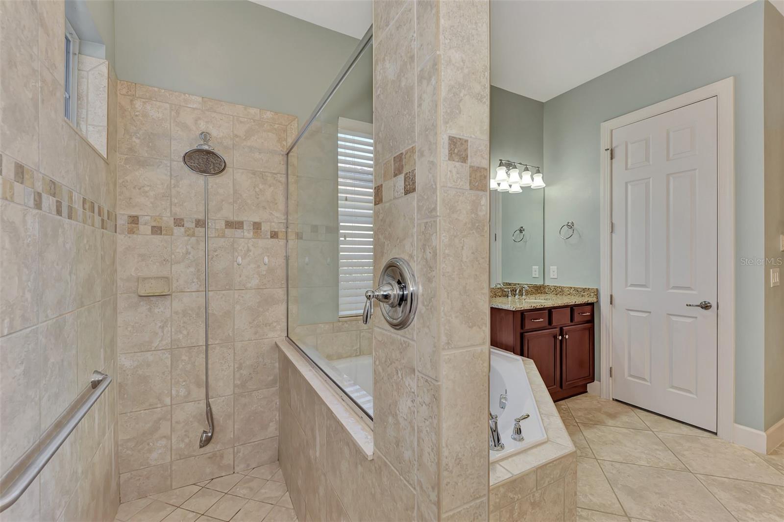 Image 39 of 91 For 13025 Cedar Creek Drive