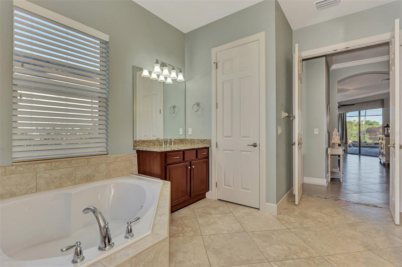 Image 40 of 91 For 13025 Cedar Creek Drive
