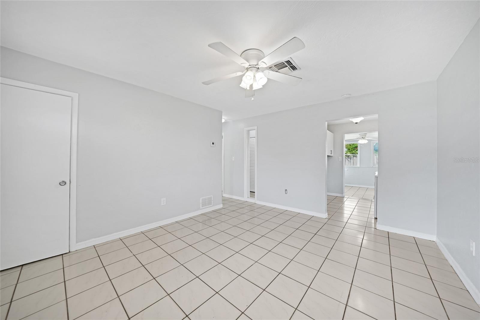 Image 5 of 43 For 2217 Ednor Street