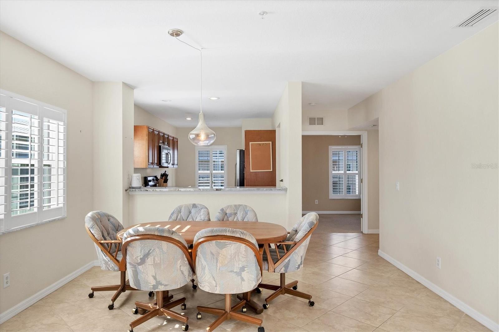 Image 10 of 40 For 8413 Placida Road 308