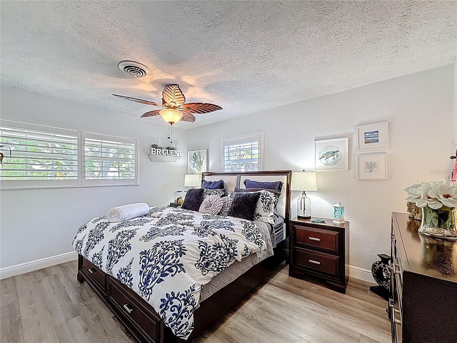 Image 42 of 79 For 1631 60th Street