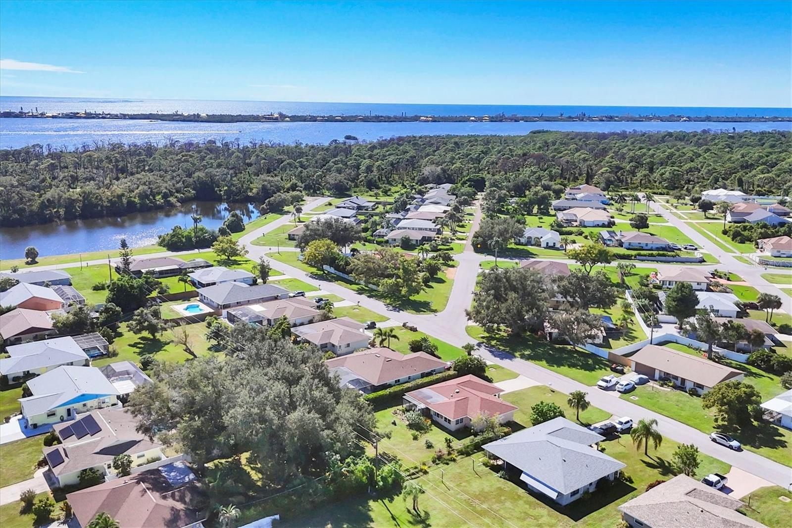 Image 41 of 43 For 1015 Gasparilla Boulevard