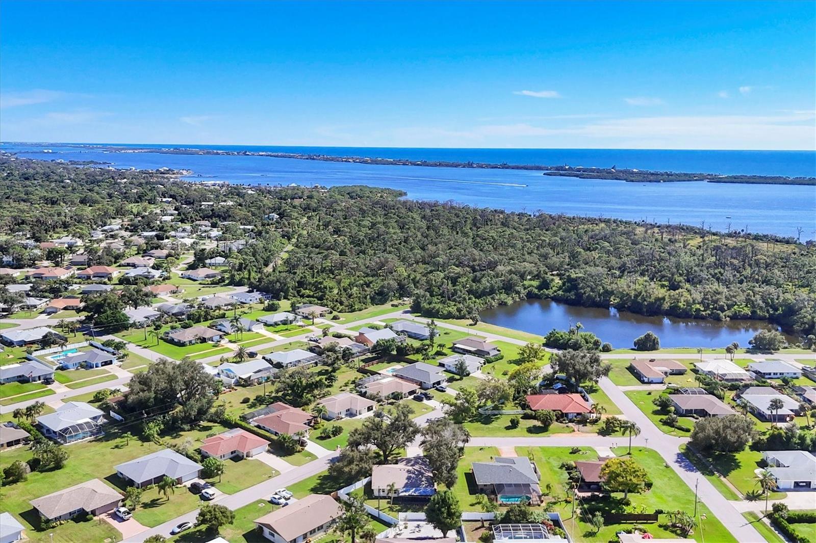 Image 6 of 43 For 1015 Gasparilla Boulevard