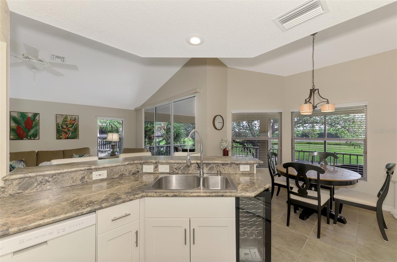 Image 16 of 66 For 14049 Willow Glen Court 242
