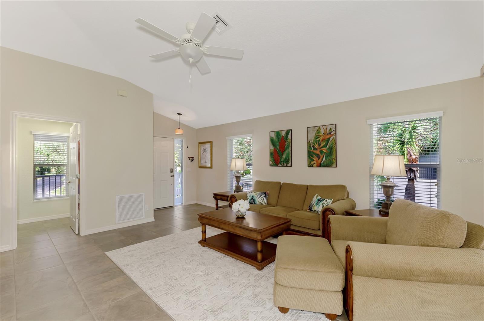 Image 8 of 66 For 14049 Willow Glen Court 242